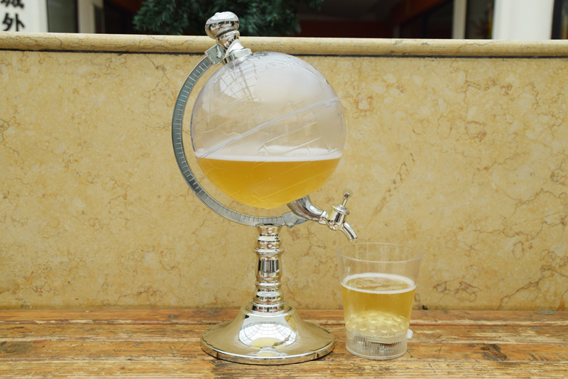 创意圆球分酒器 啤酒饮料机 食品级塑料倒酒器