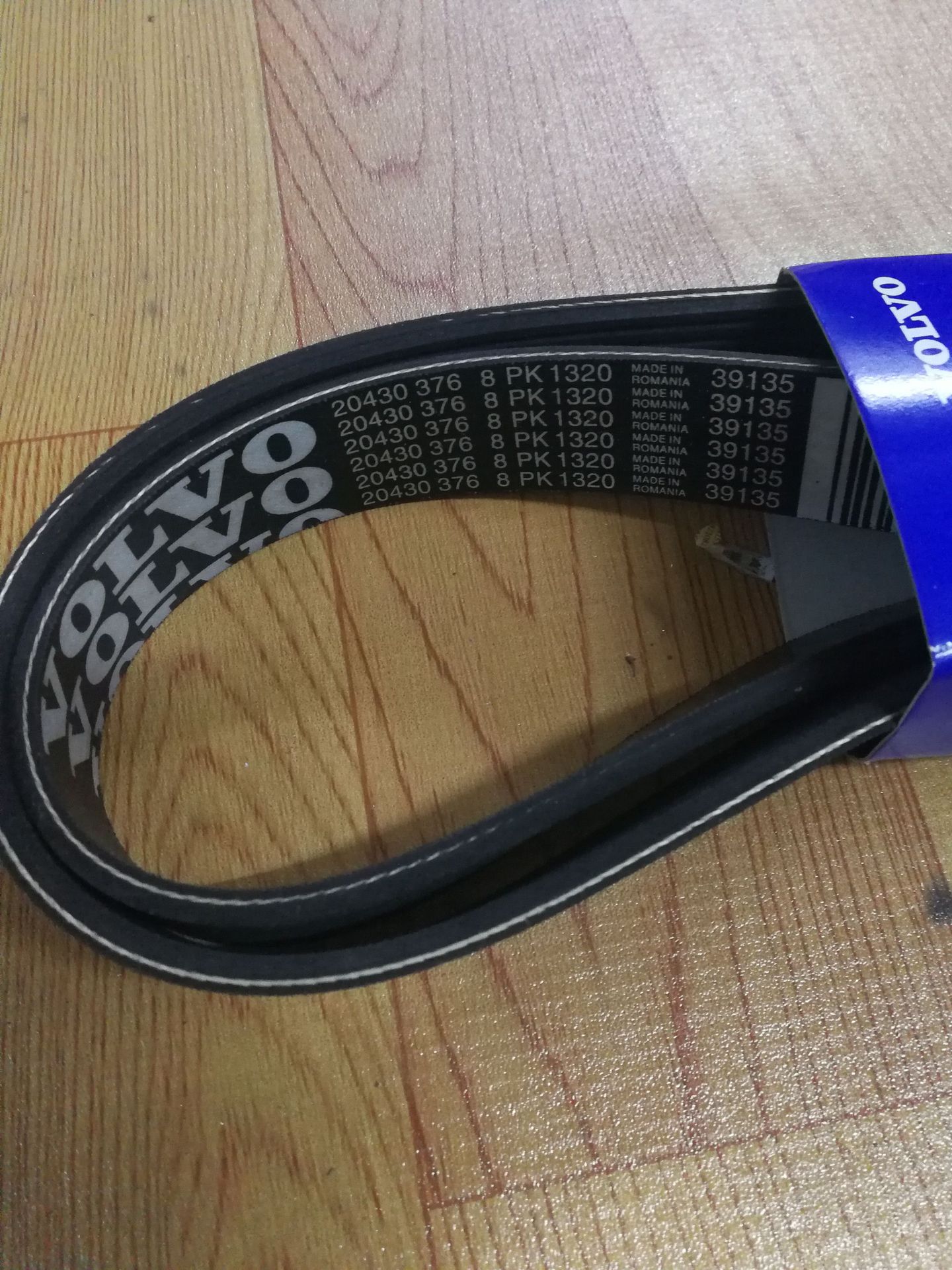 供应沃尔沃twd1643g发动机充电机皮带20430376