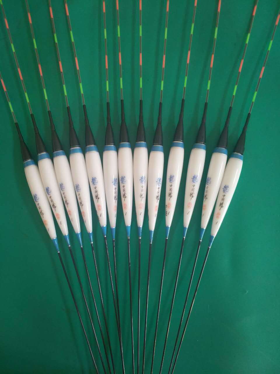 厂家直供 电子漂 1号2号3号 浮力大 超轻 货源充足 特价批发