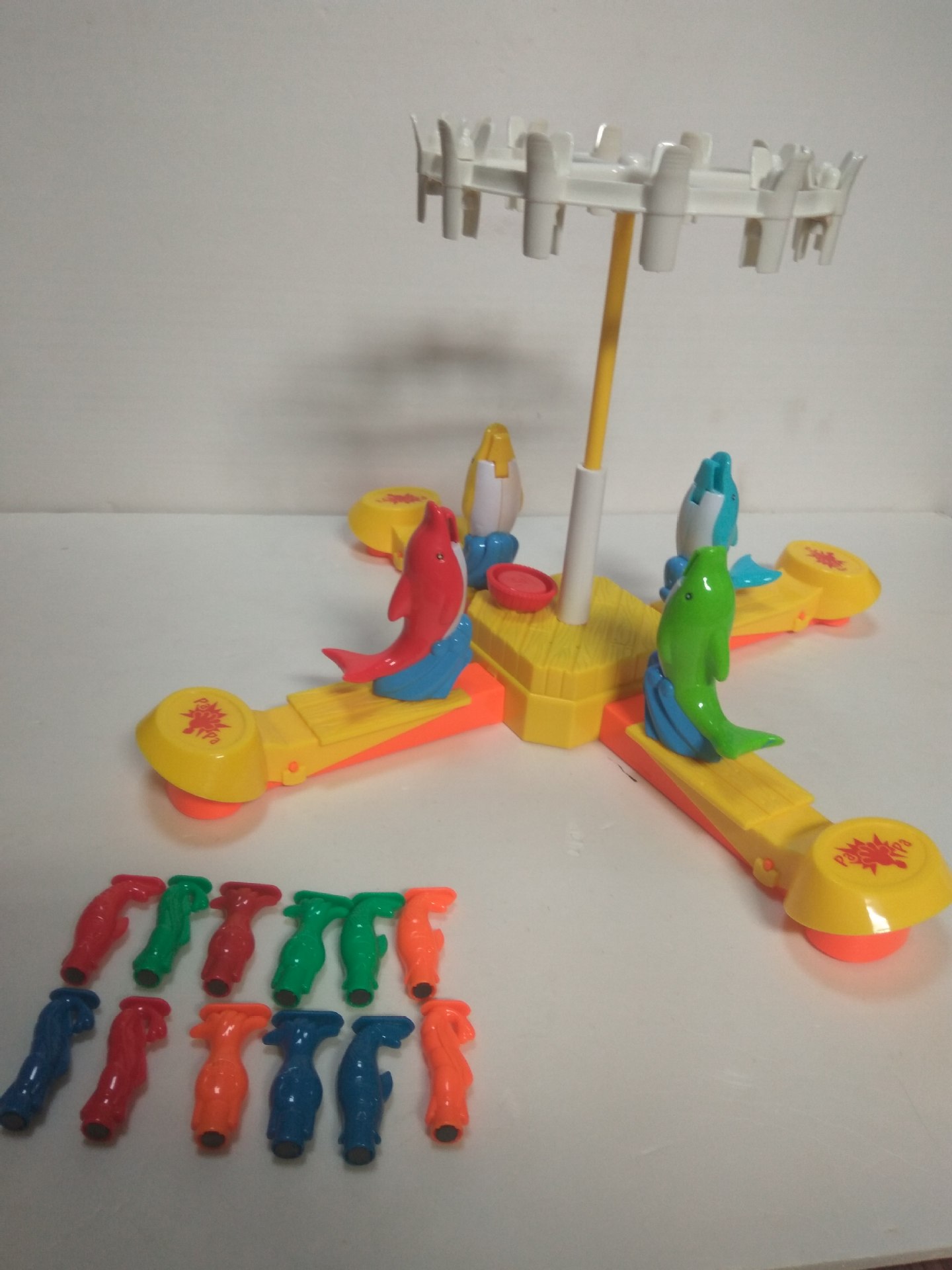 创意玩具新品跳跳小海豚 电动顽皮小海豚 会跳起来咬东西的玩具