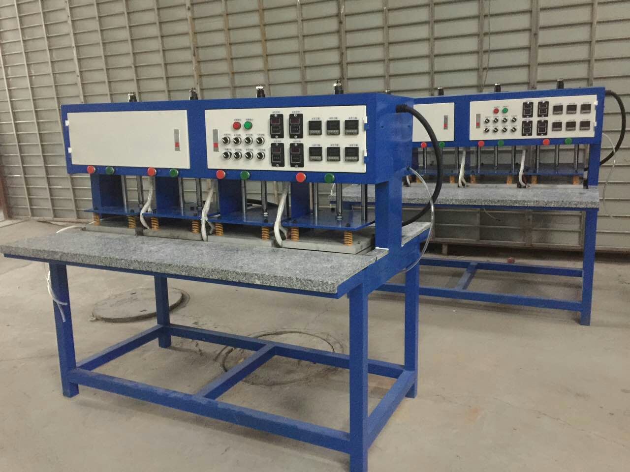 供应pvc鞋底成型机,滴塑鞋压合模机