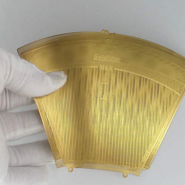 铁网真空镀钛金加工饰品电镀金pvd真空电镀厂工艺品真空镀ip金色