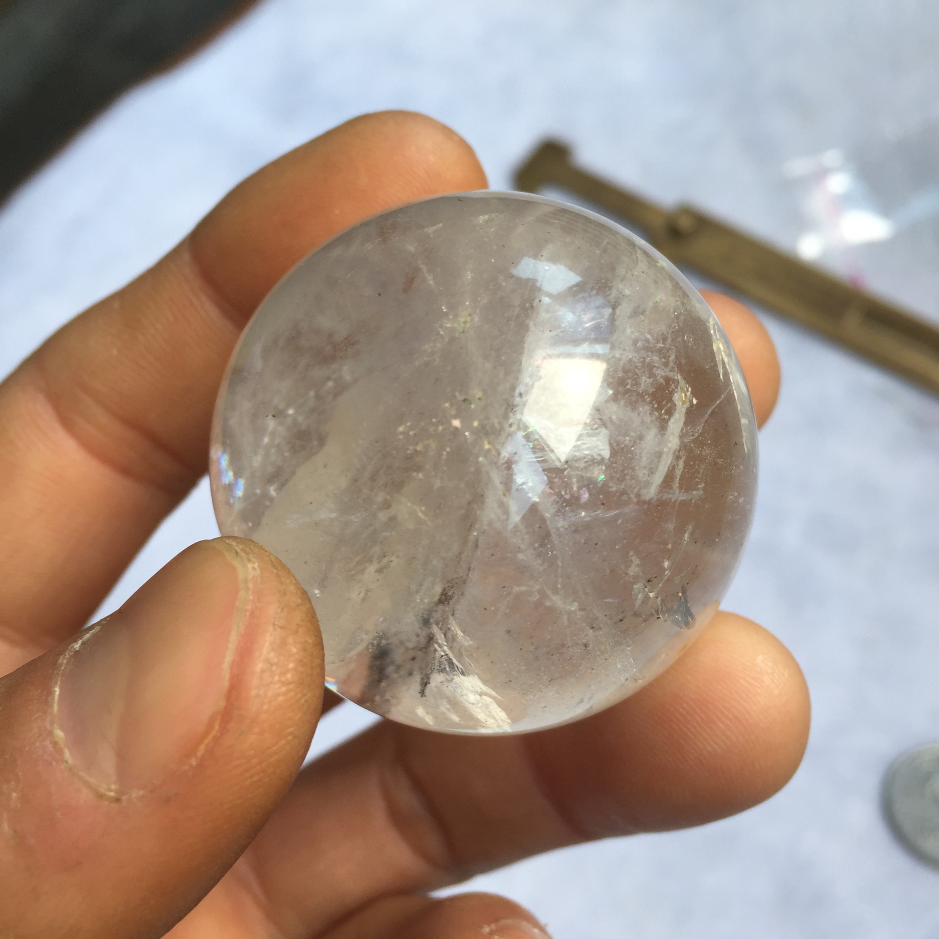 蓝菲水晶 天然水晶球 景球异象带七彩光