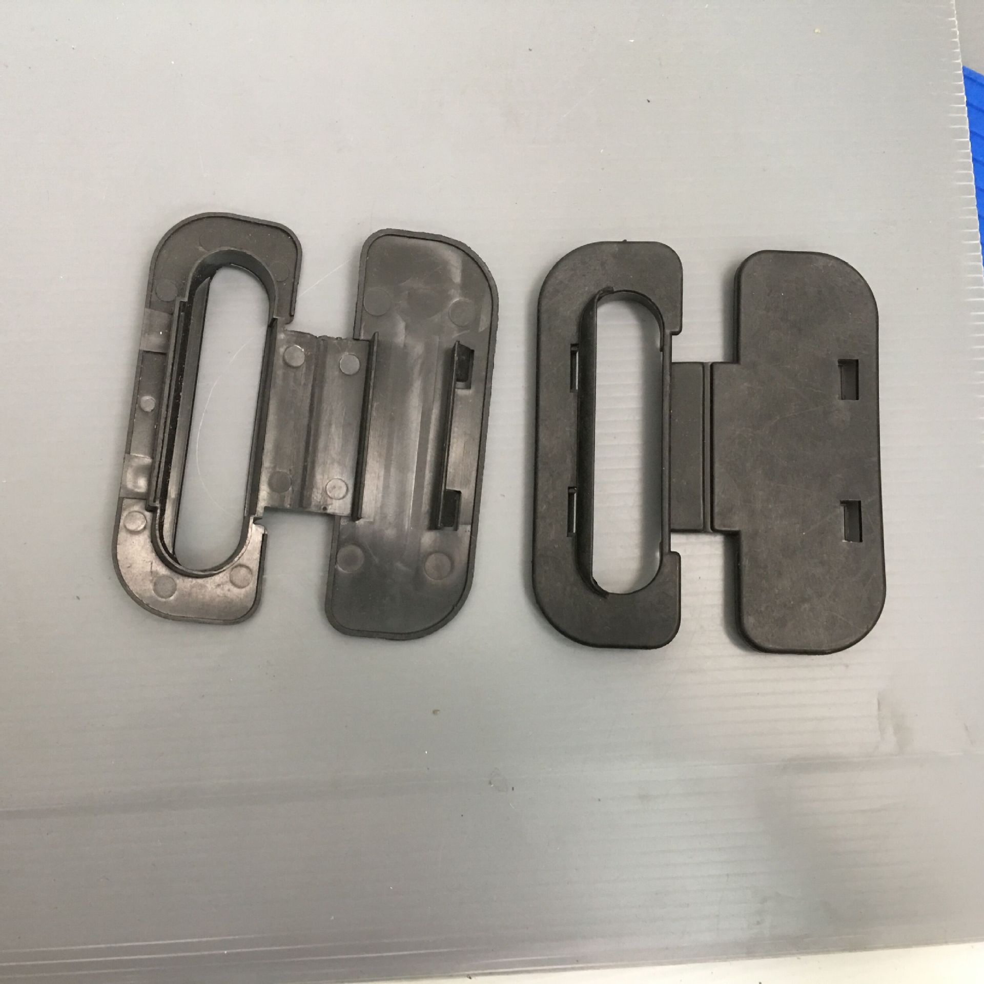 供应5mm黑色防静电连体扣手 塑料箱专用提手 塑料pvc扣手