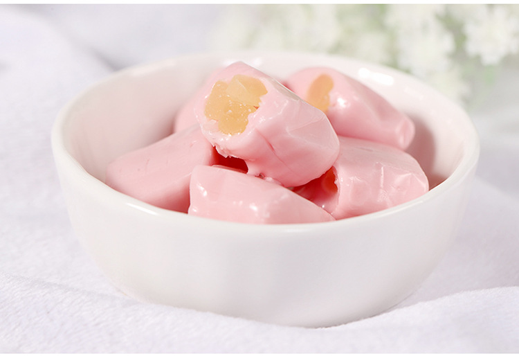 日本进口uha/悠哈樱桃味夹心软糖休闲零食糖果62g