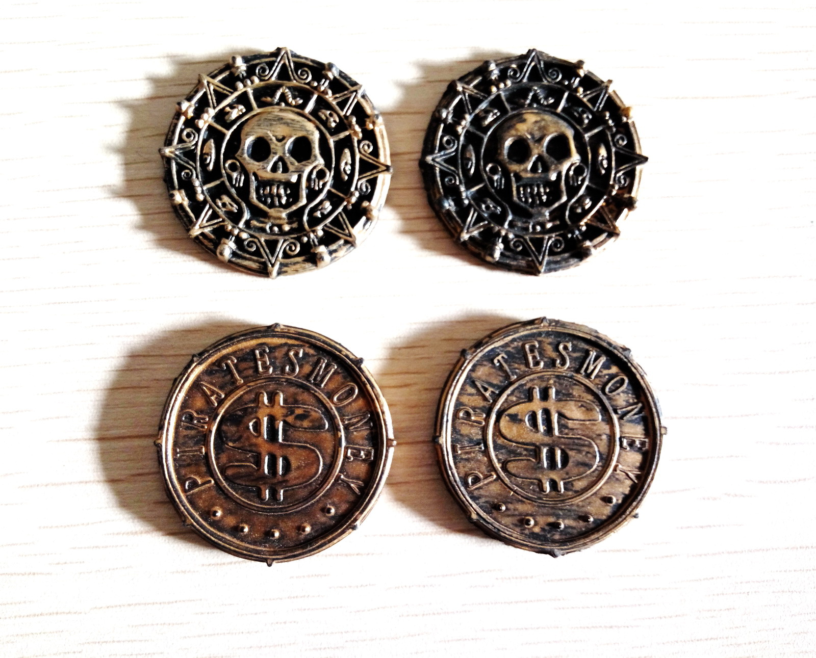 塑料海盗金币600三叶草仿真古钱币骷颅头币玩具道具游戏藏宝箱币