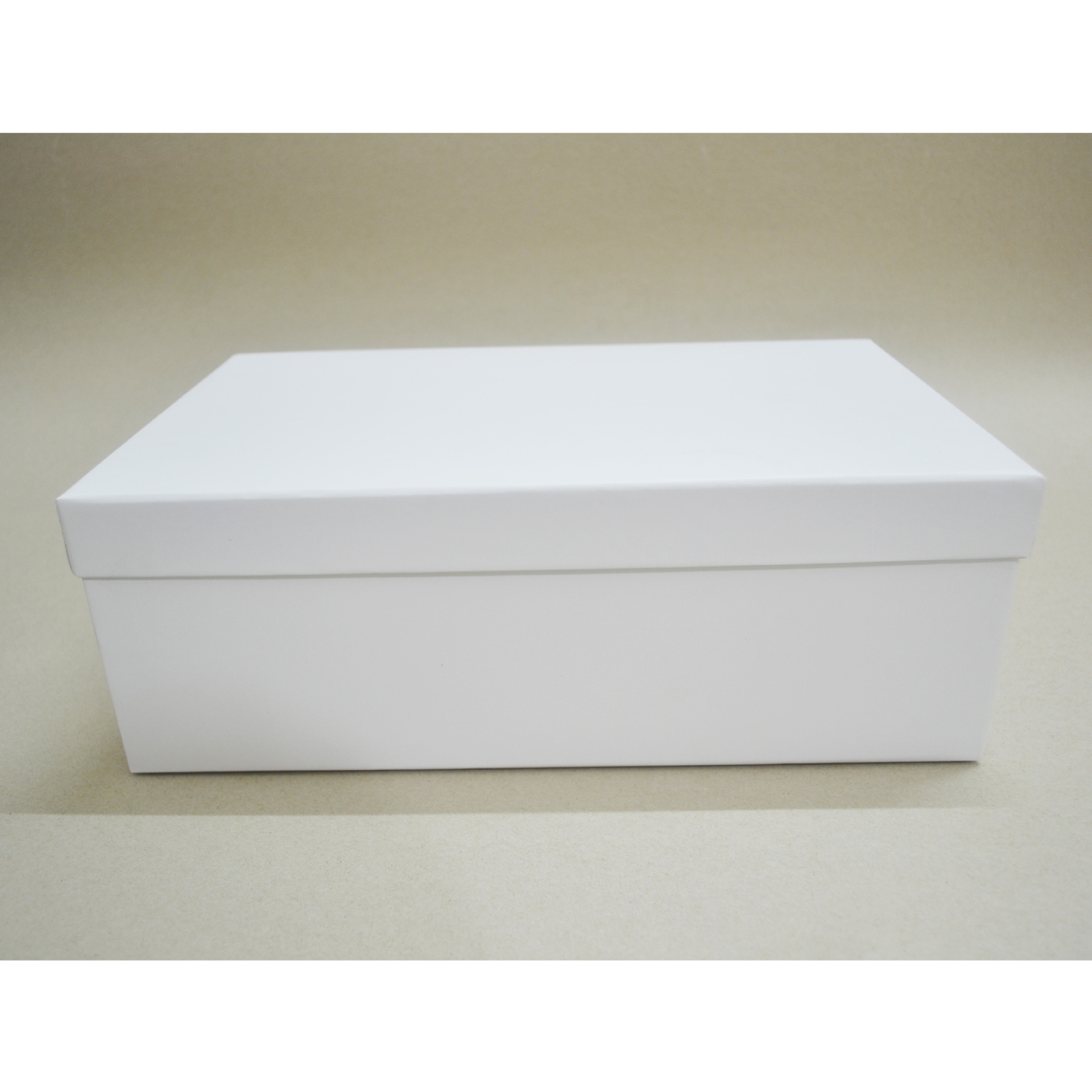 现货公版包装鞋盒白色天地盖牛皮纸盒通用鞋子包装盒厂家定做批发