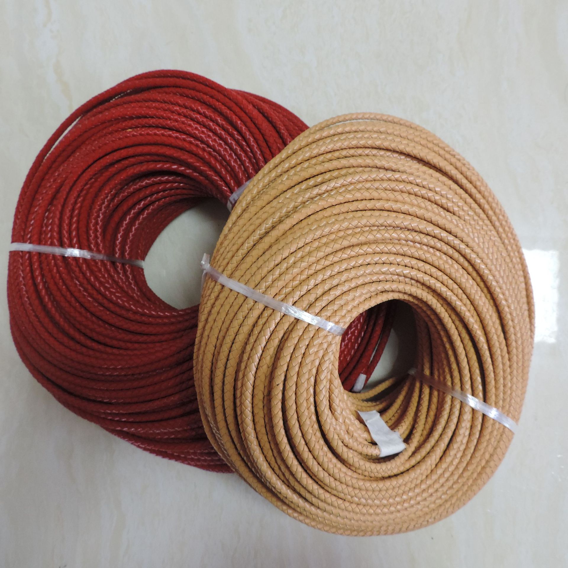 编织牛皮绳彩色牛皮绳,,皮绳项链,编织牛皮绳 编织绳,皮编织
