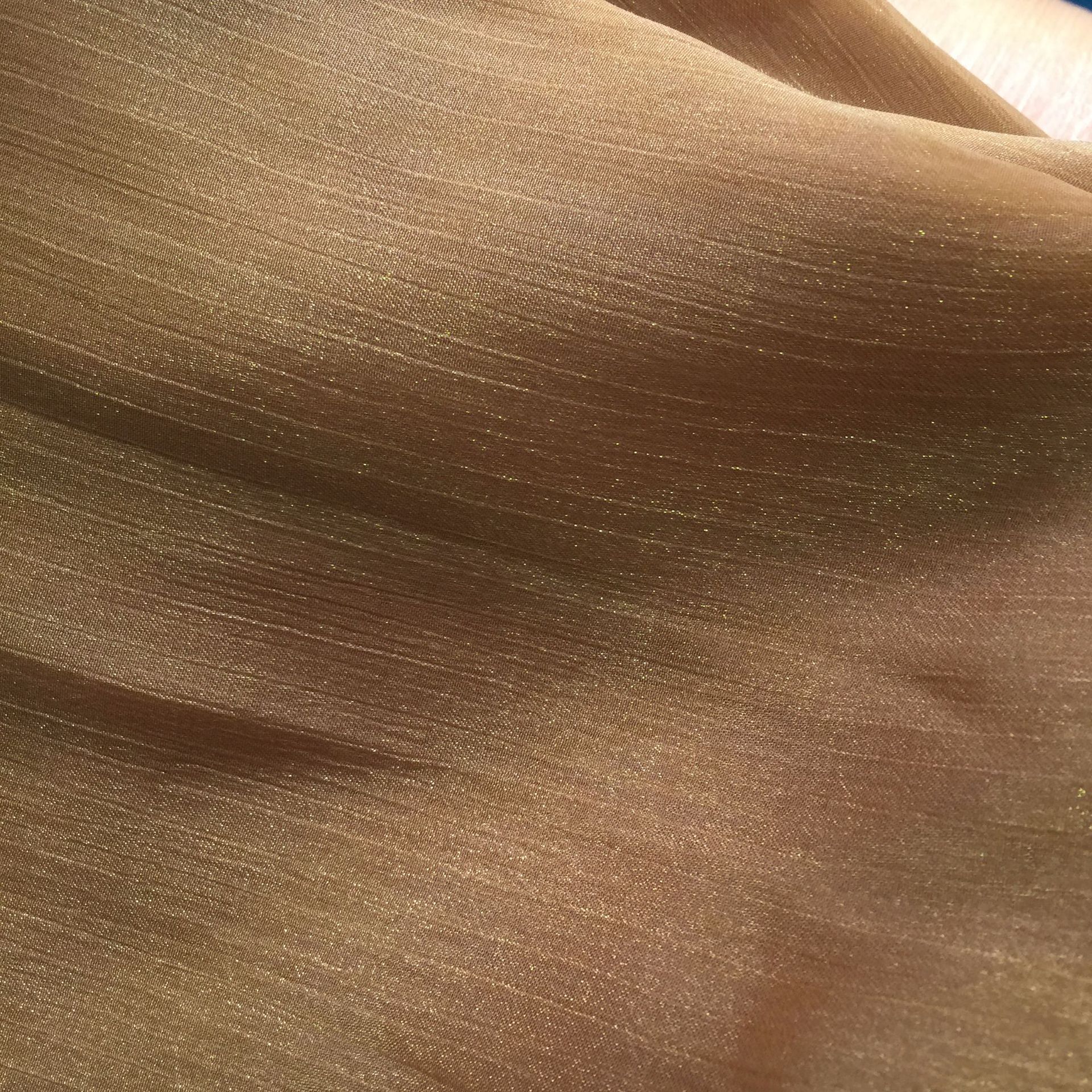 多种颜色供您选择  绉纱    水波纹 手感柔软   服装常用面料