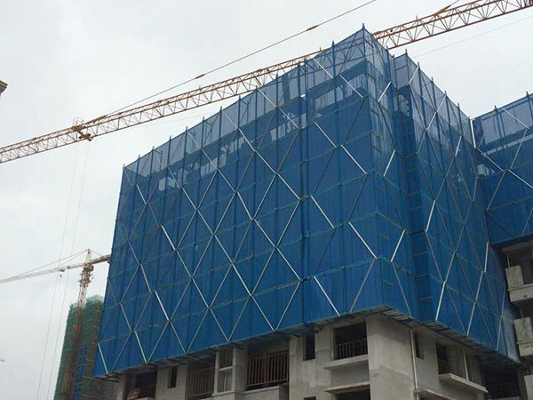 销售中建蓝爬架网1.5*1.8米