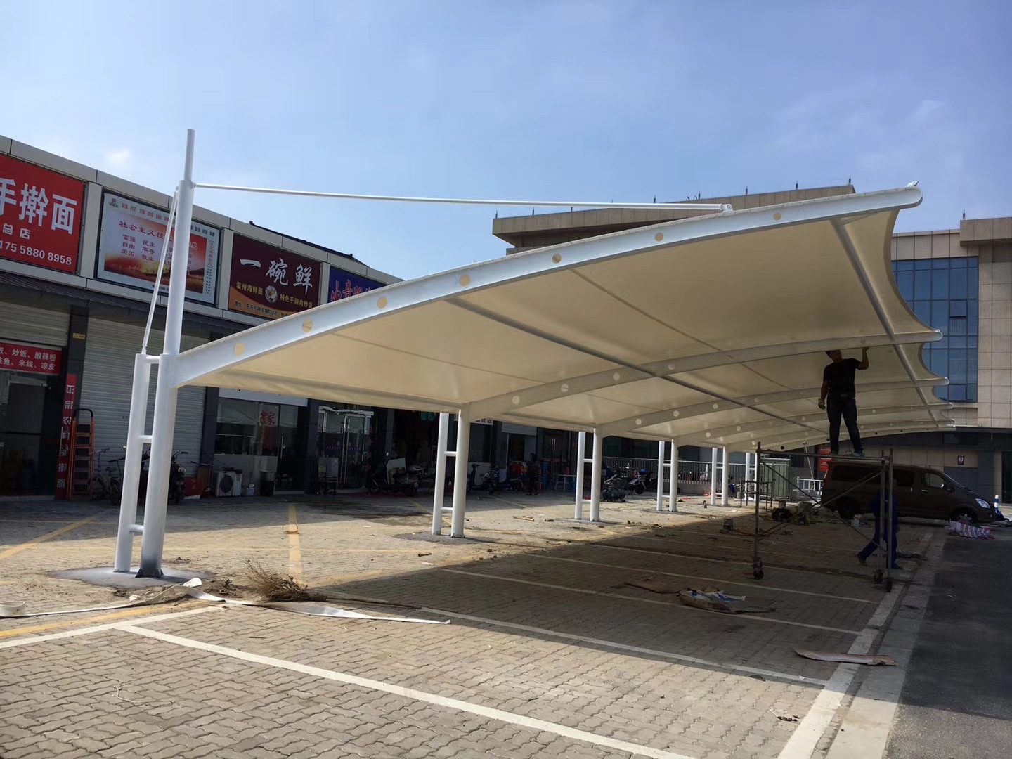 厂家直销膜结构车棚 露天景观停车棚定制 户外遮阳挡雨汽车停车棚