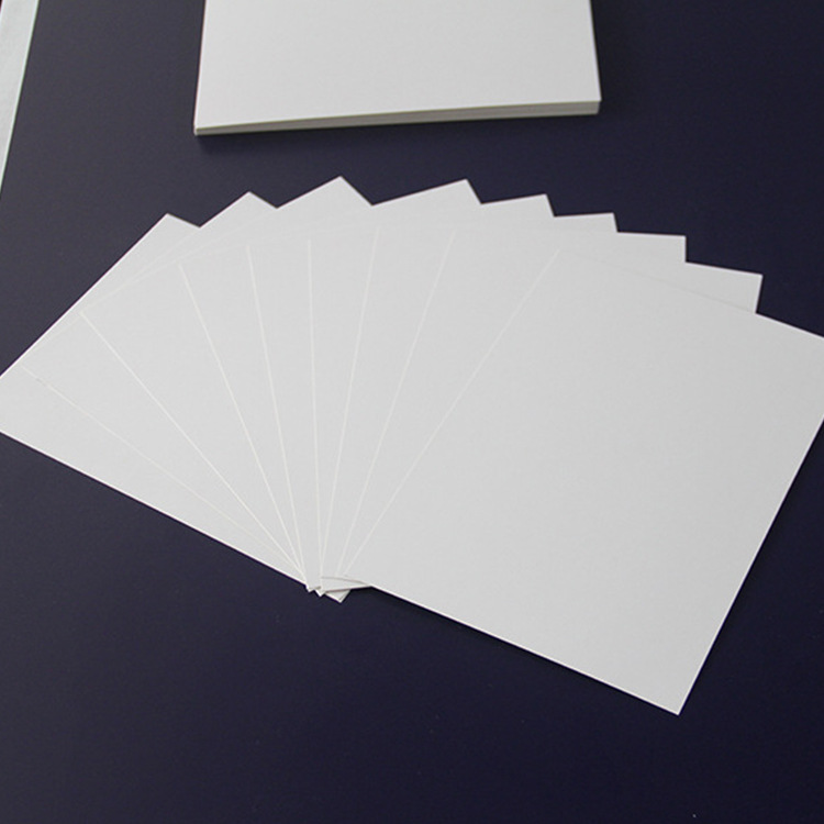 供应厂家现货批发300克白卡纸服装内衬板四边圆角凸型规