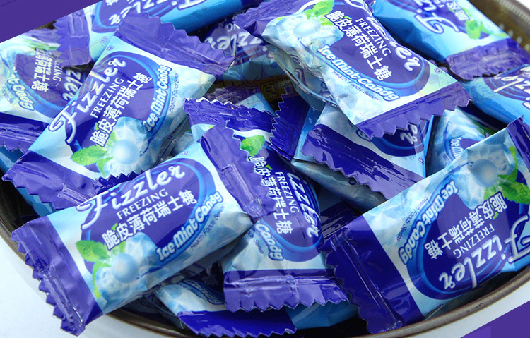 印尼进口软糖果 fizzlei脆皮清爽薄荷糖批发105g童年怀旧零食袋装