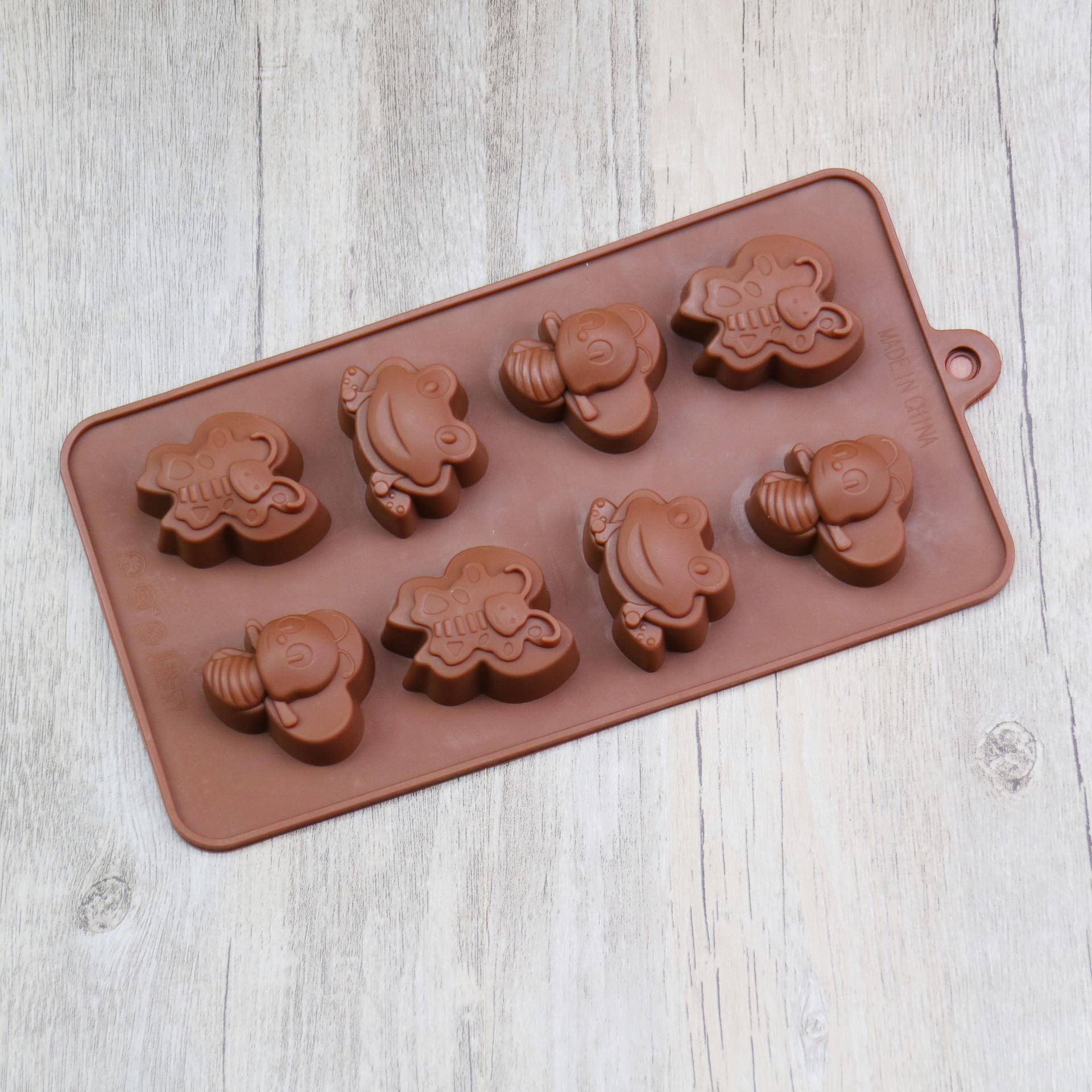 硅胶8连青蛙 蜻蜓 蜜蜂巧克力模 昆虫蛋糕模 动物果冻布丁模具