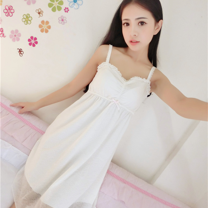 带罩杯可爱蕾丝公主抹胸吊带睡裙女士夏季胸垫莫代尔睡衣性感宫廷