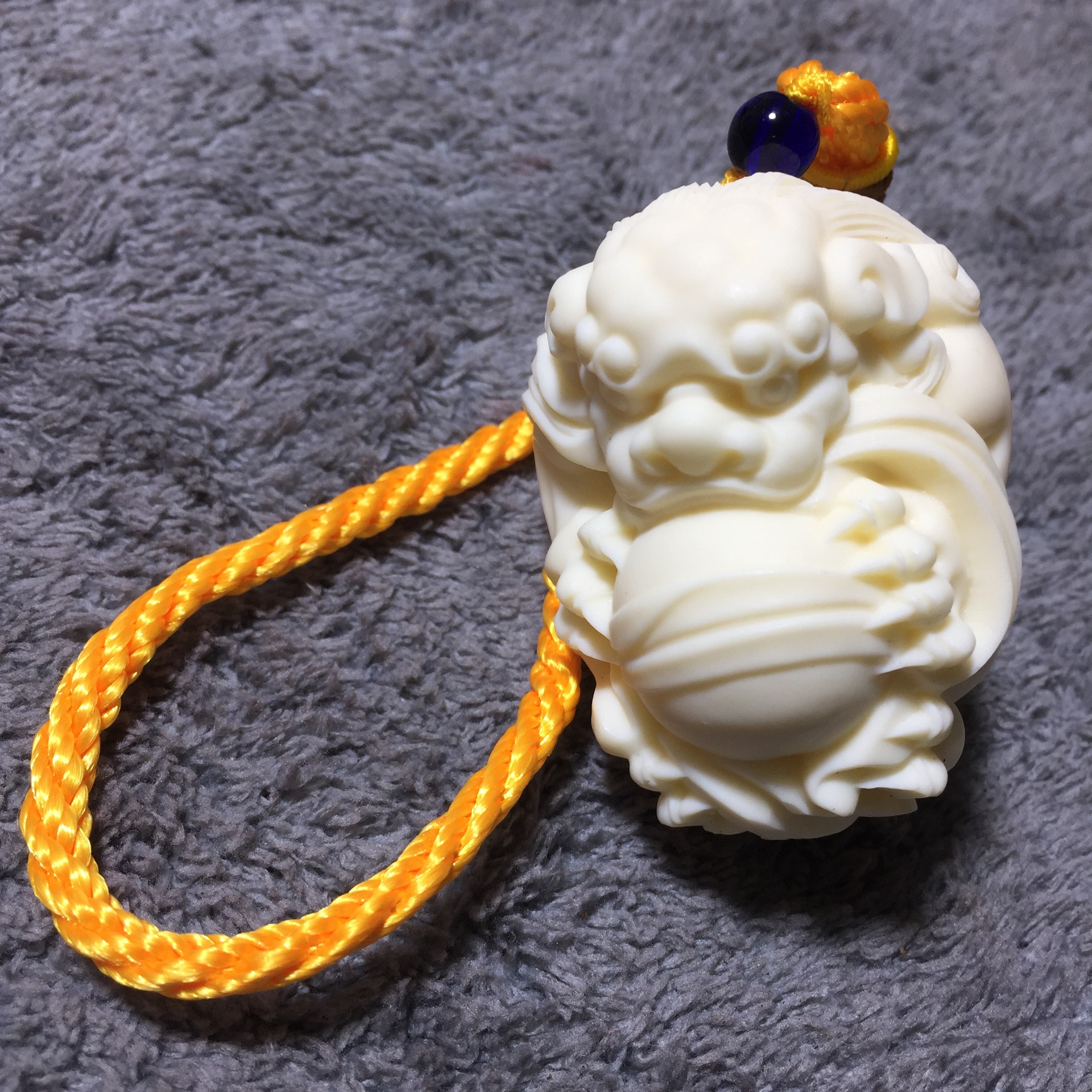 商海 精工雕刻象牙果貔貅手把件 瑞兽招财寓意有求必应 礼盒装