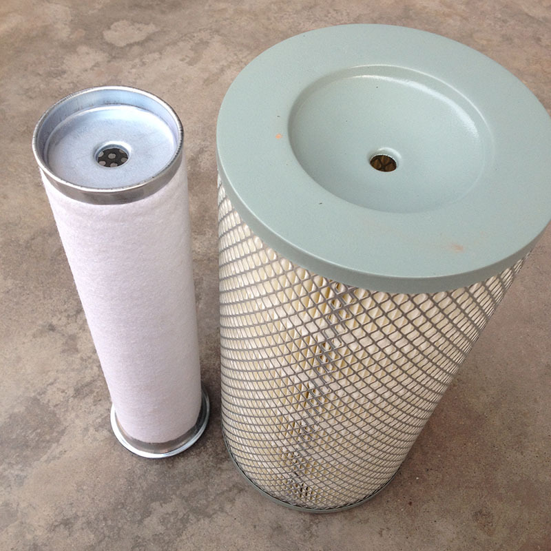 空气滤清器kw1833 工程机械 重卡 货车滤芯 黑豹王空滤定制批发