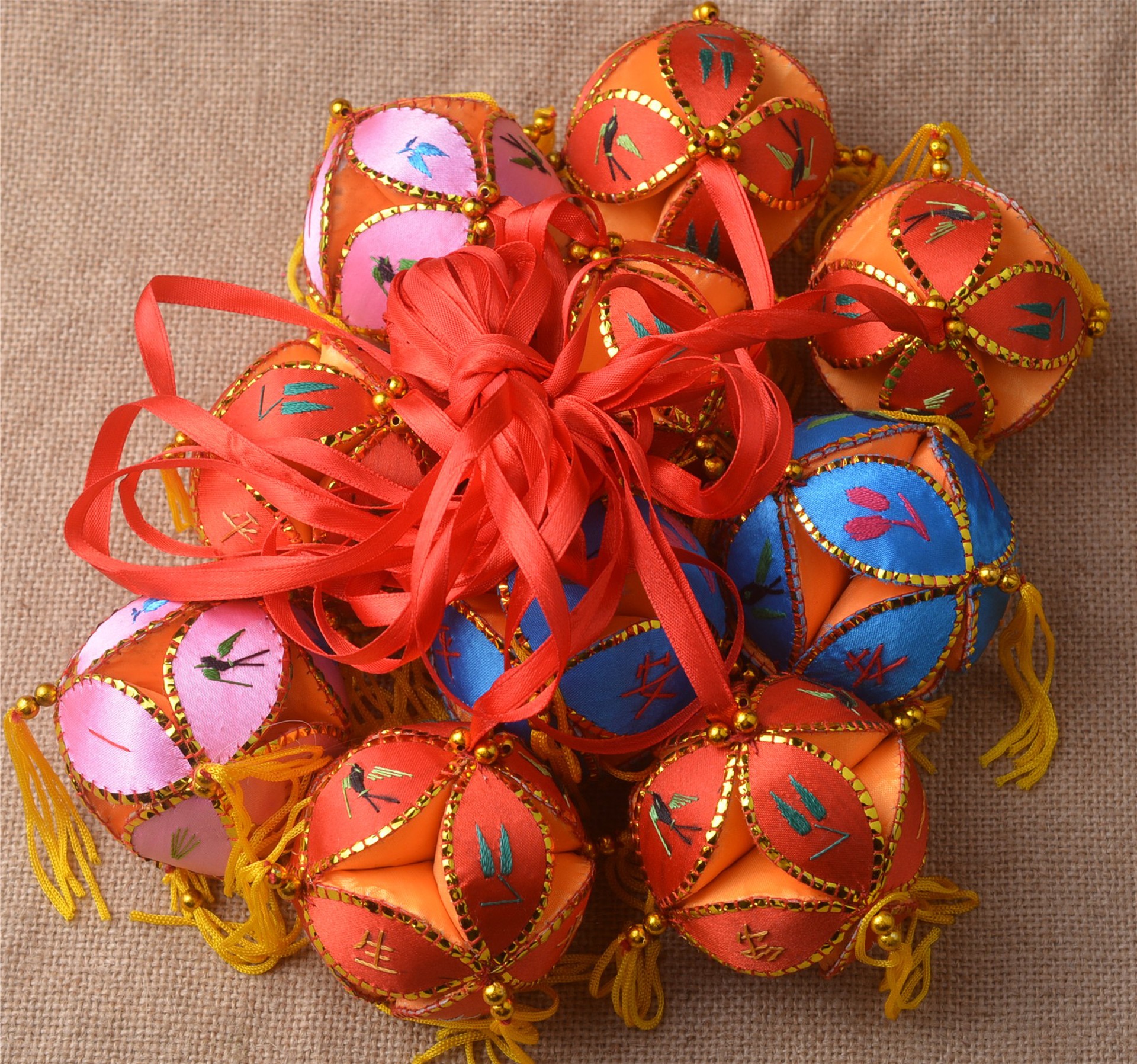 绣球 广西壮族少数民族手工艺品 平安挂饰 婚庆用品 四个规格可选