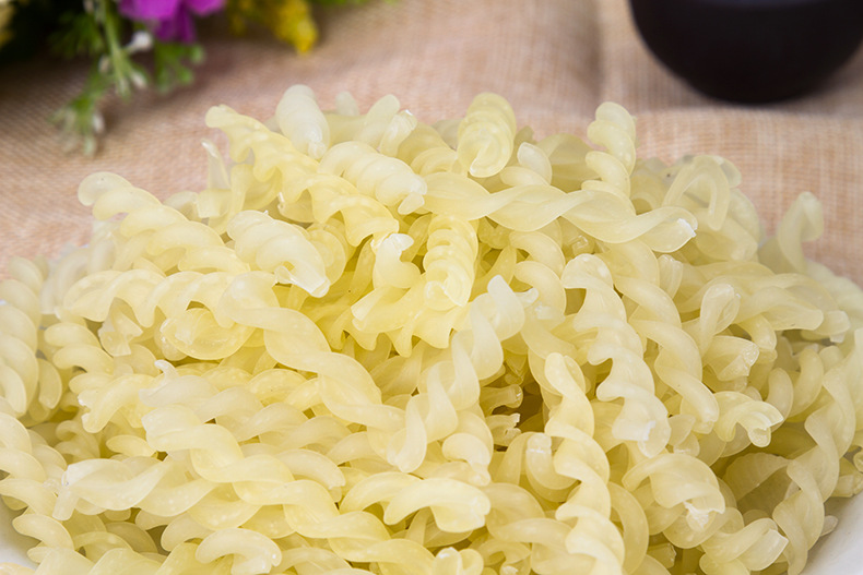 供应 意大利黄色螺纹粉 螺旋粉 大螺纹粉面制品 厂家直销 30斤/袋