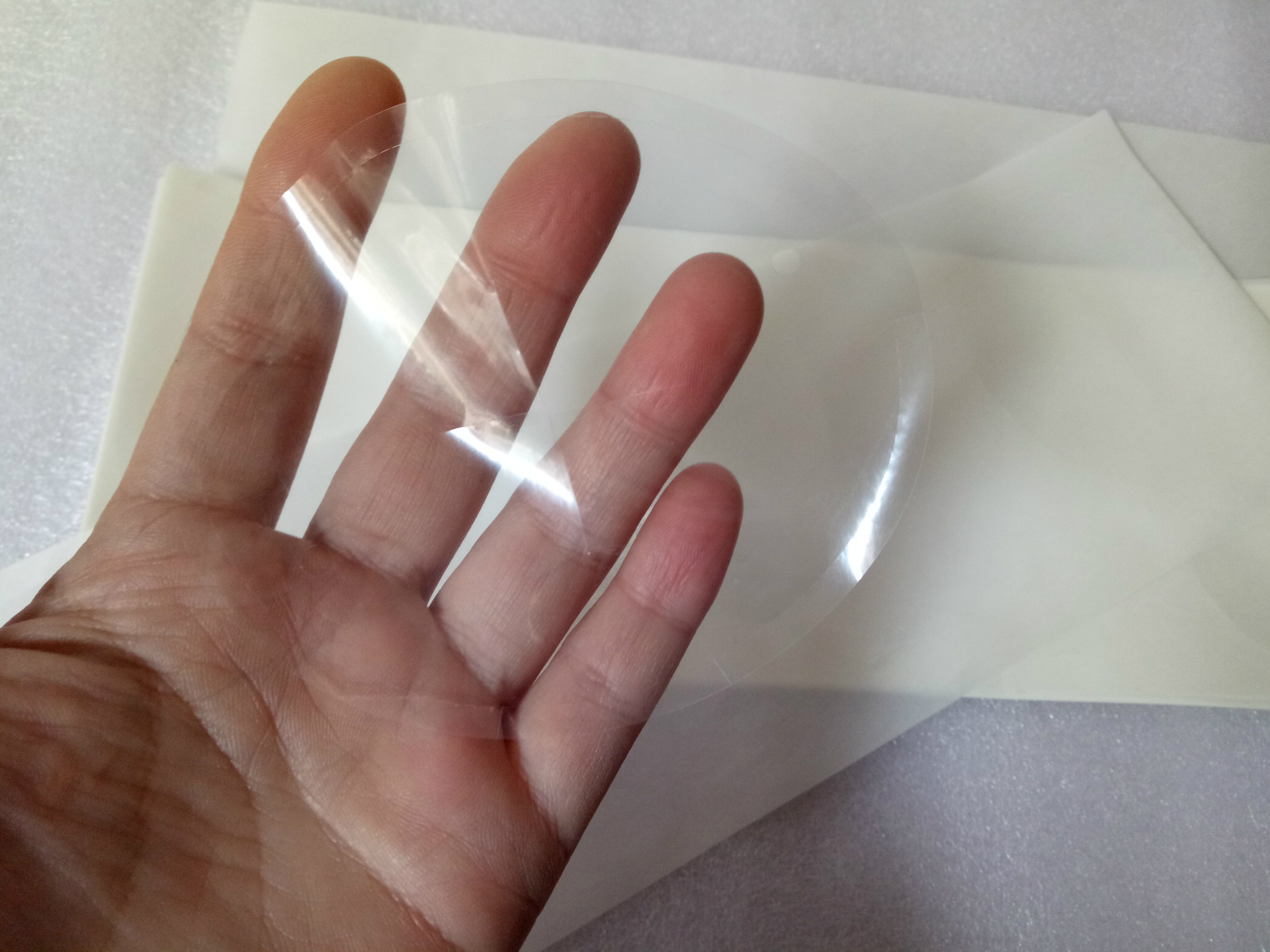 pe保护膜精密模切加工 五金塑胶透明保护膜冲型 耳机耳罩保护膜