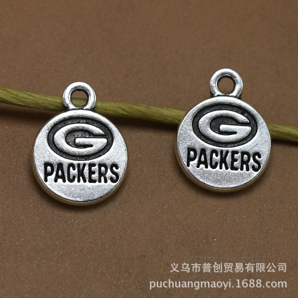 diy饰品配件 绿湾包装工队橄榄球队标志吊坠 packers 16*12mm批发