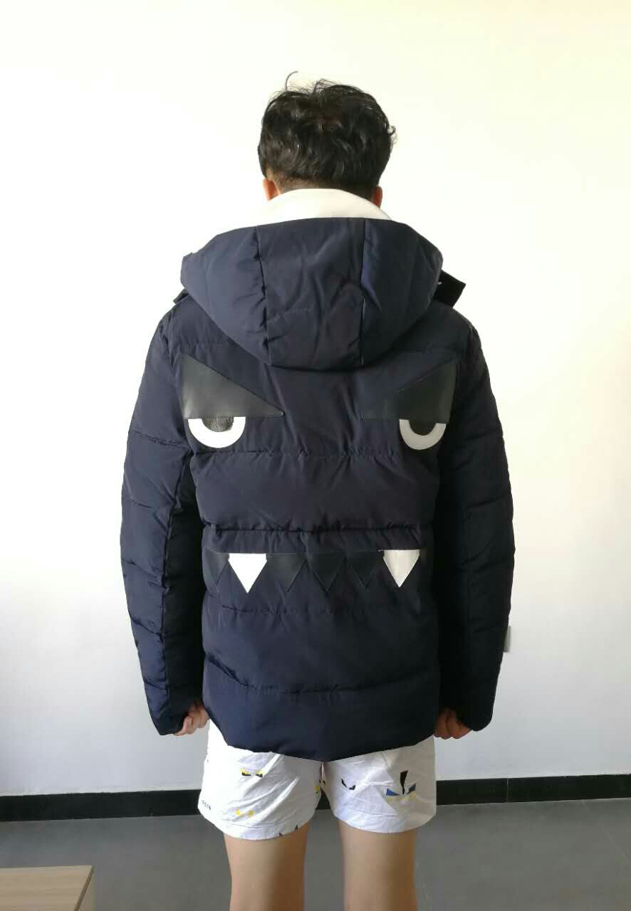 2017秋冬新款男士商务休闲加厚保暖小怪兽连帽外套羽绒服欧洲