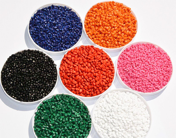 pc是一种综合性能优良的非晶型热塑性树脂,大规模工业生产及容易加工