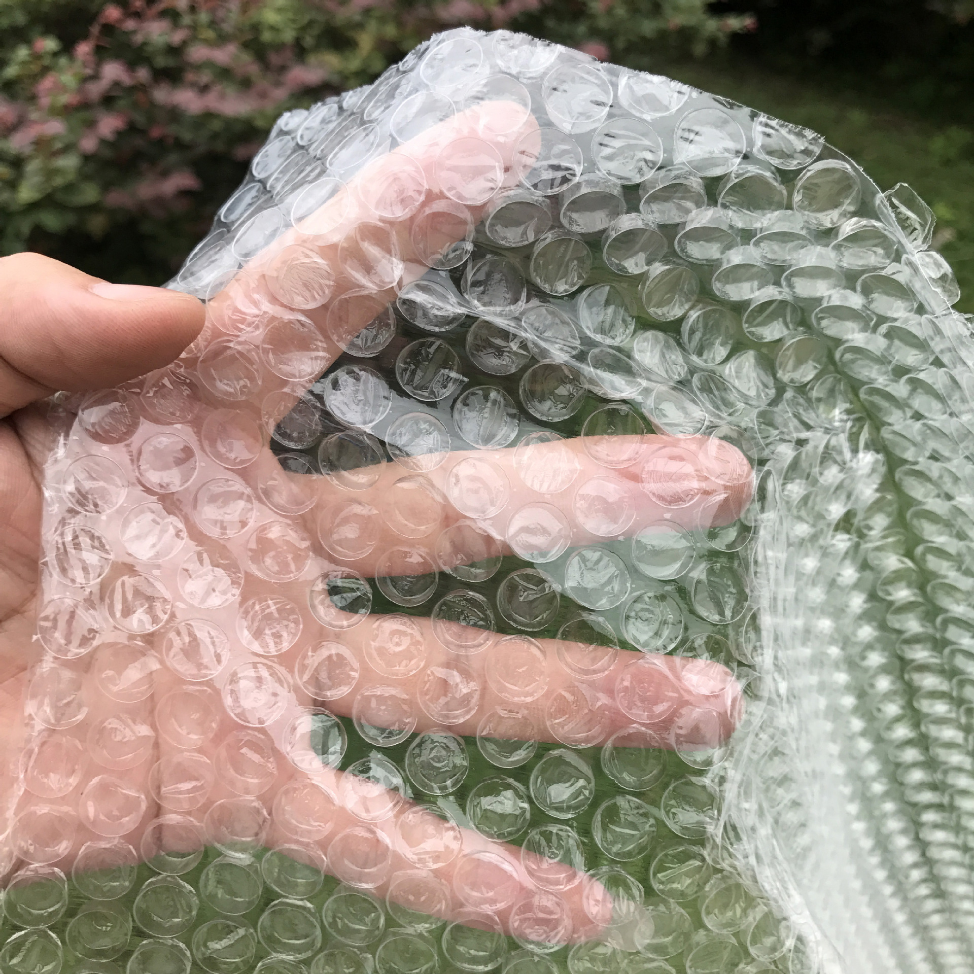 宽100cm 包装膜 防震膜 泡泡膜 气泡膜 泡沫纸重4斤薄款包邮