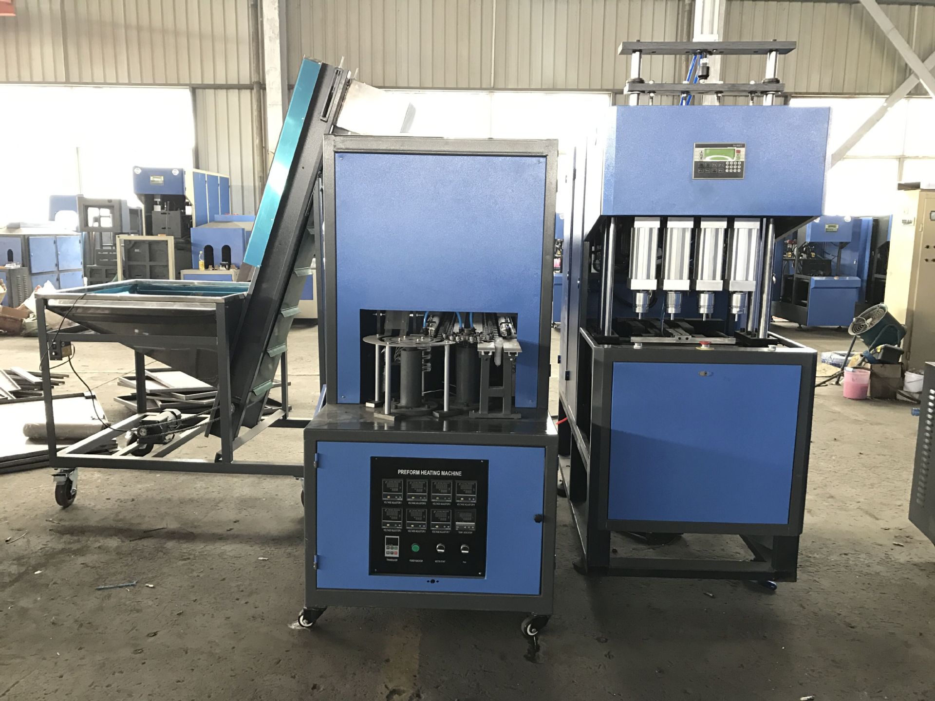 5l一出四半自动pet吹瓶机