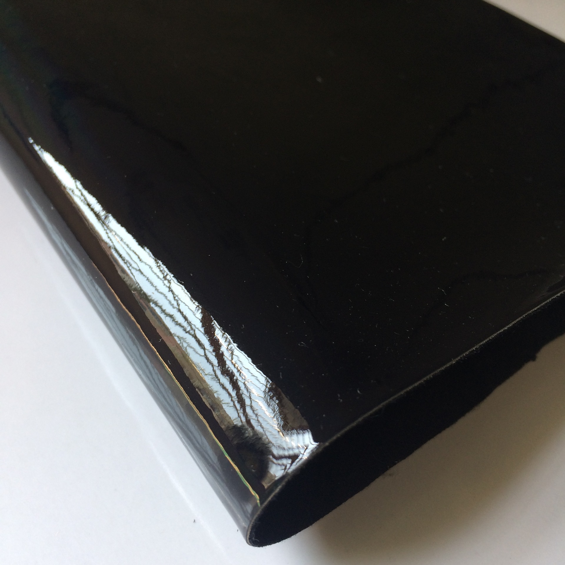 厂家优质现货批发 七彩镭射镜面皮革面料 pu皮革 幻彩炫彩皮料