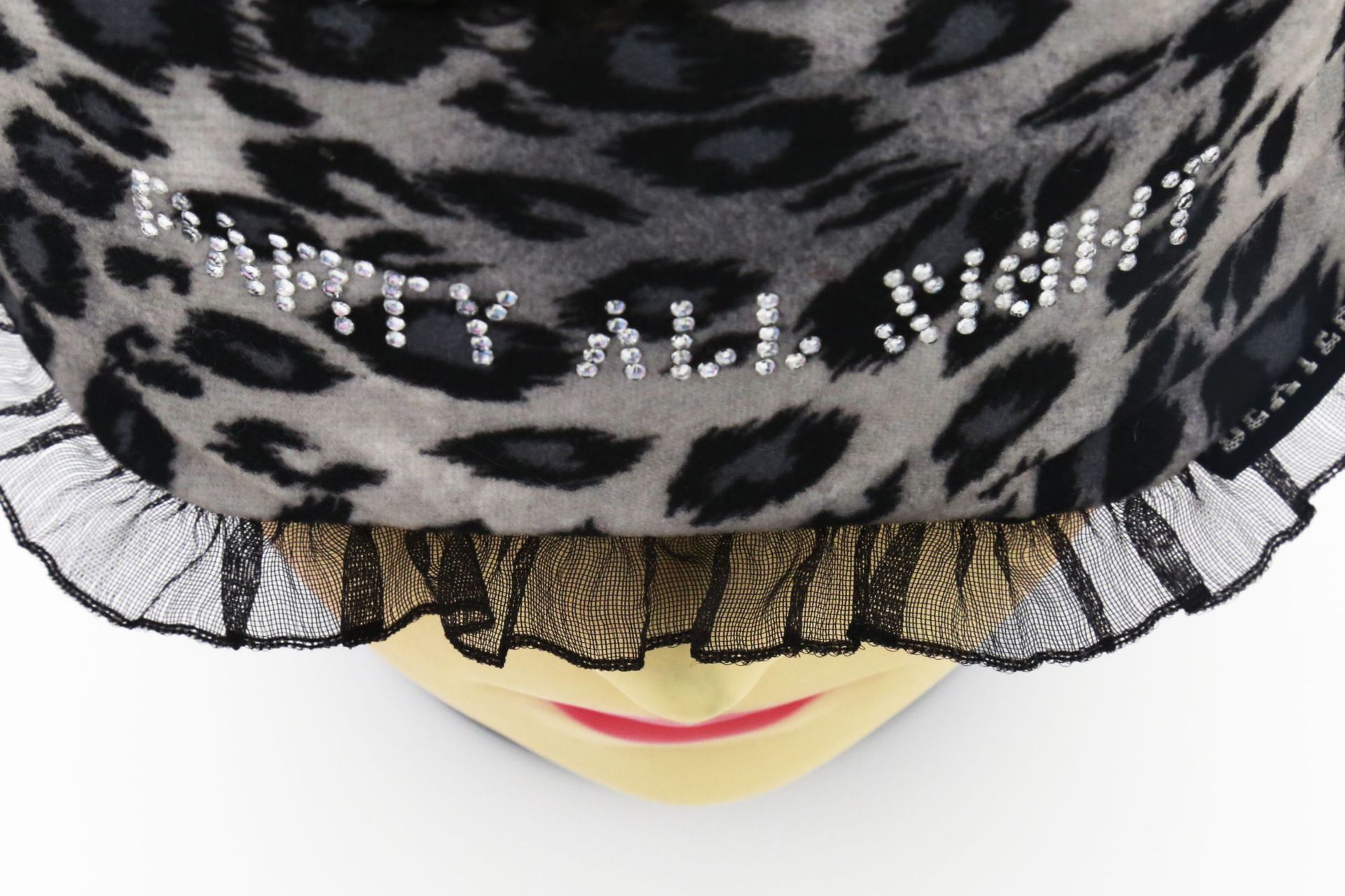 批发定制时尚个性销量蕾丝豹纹眼罩旅行睡眠休息透气遮光眼罩