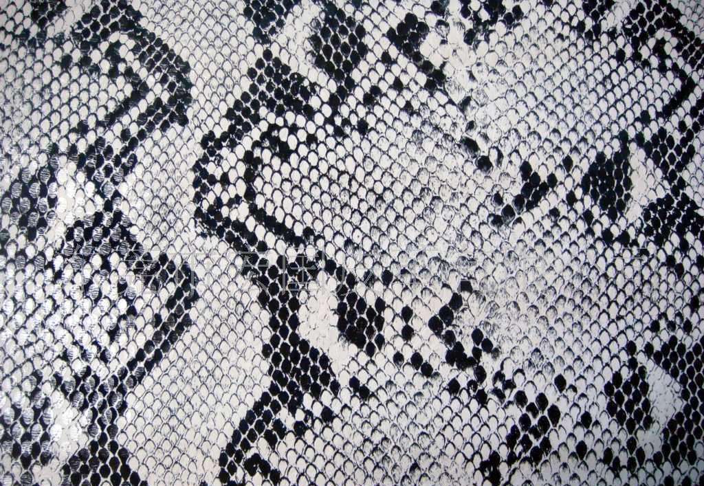 厂家直销 新款pvc印花革印蛇纹人造革 箱包包装装饰皮料面料