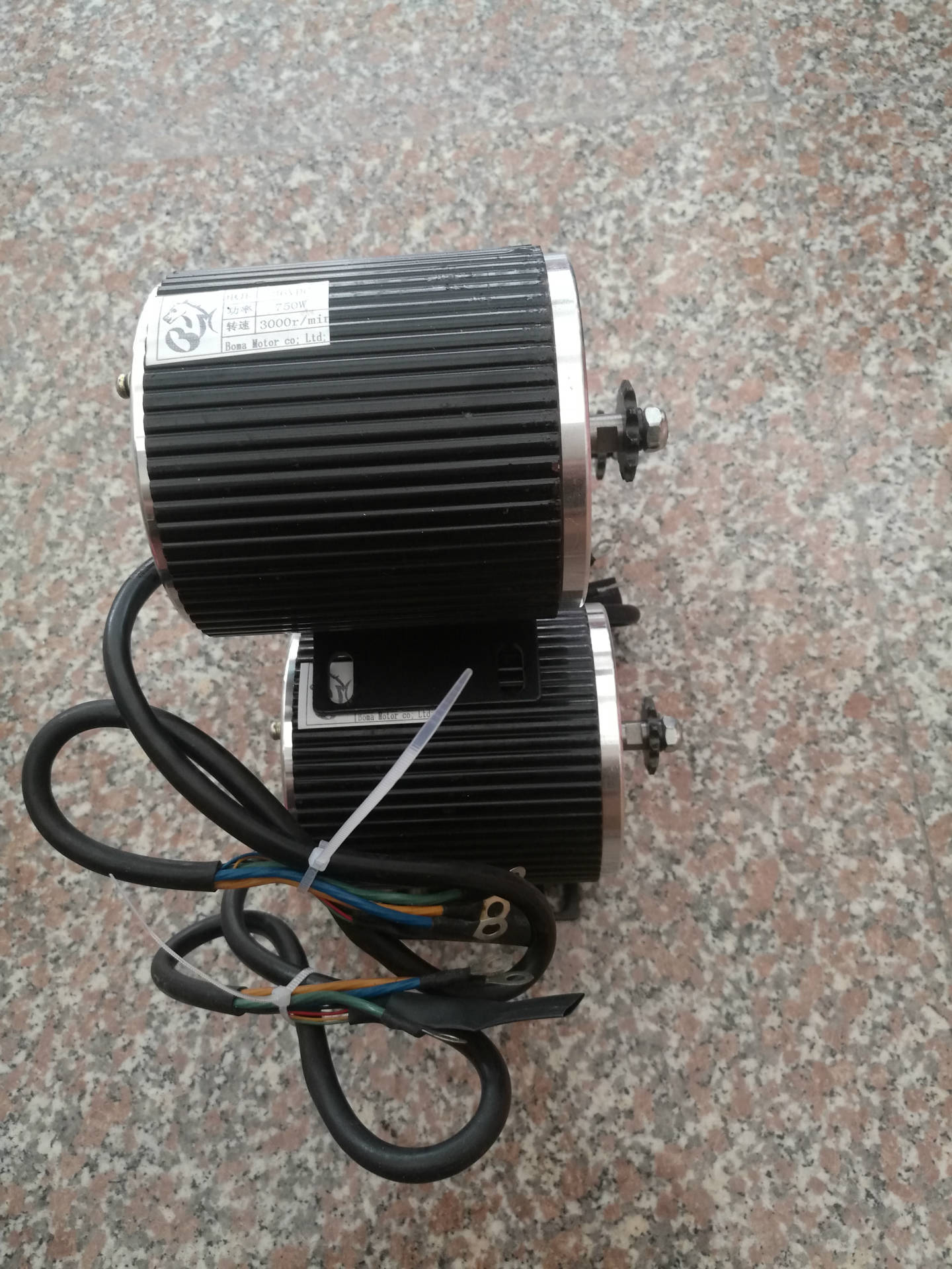 36v 750w直流无刷中置电机电动车用电动机小四轮用电机滑板车配件