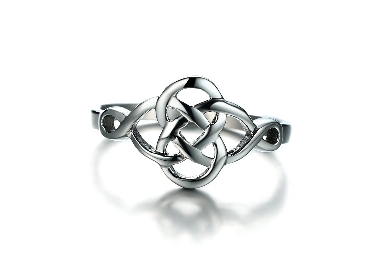 不锈钢饰品定做批发 欧美风衔尾蛇戒指 钛钢戒指指环小饰品rc-372