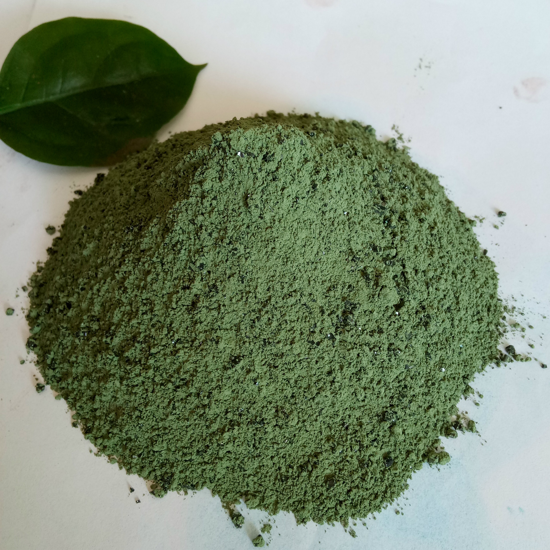 厂家直销金刚砂耐磨地坪材料金刚砂硬化地坪材料量大优惠品质保障