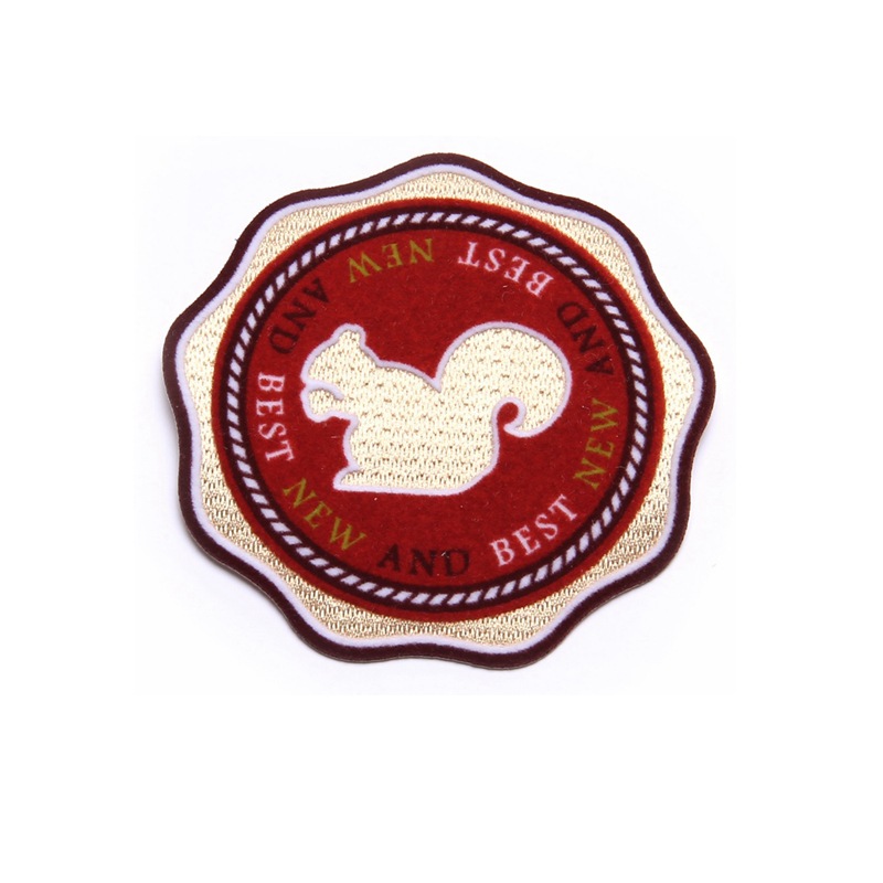 现货刺绣花加工榻榻米布可爱足球松鼠3diy衣服手机壳装饰背胶布贴