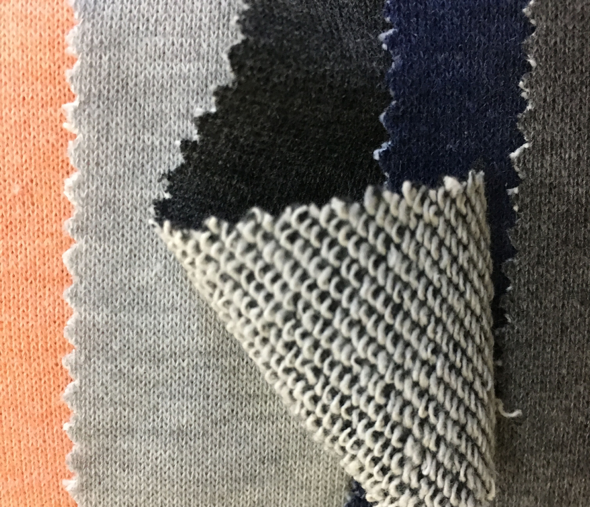 现货供应彩棉卫衣鱼鳞布 大卫衣休闲运动服针织面料