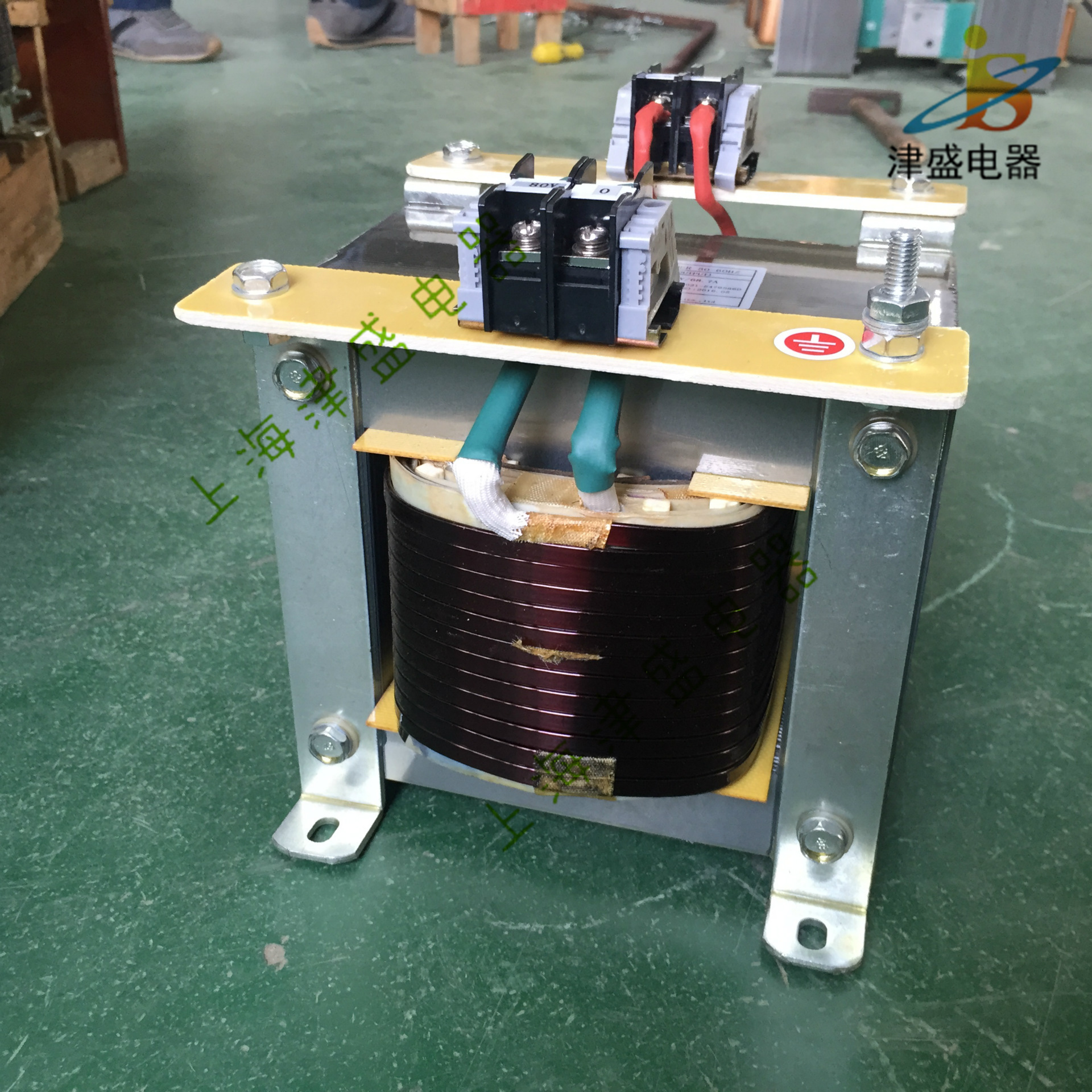 厂家供应单相融雪变压器两相yb380变单相36v单相电源控制变压器