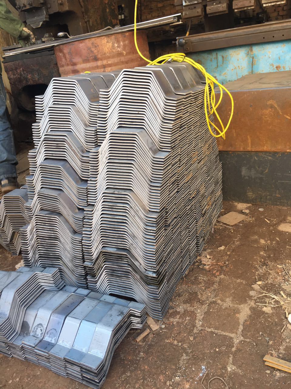 钢垫板垫块 铁垫板垫块 地连墙垫板垫块 地铁用垫板垫块 地连墙钢筋