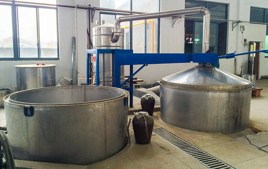 厂家生产多套管白酒蒸馏设备 白酒吊甑蒸馏设备白酒冷却设备