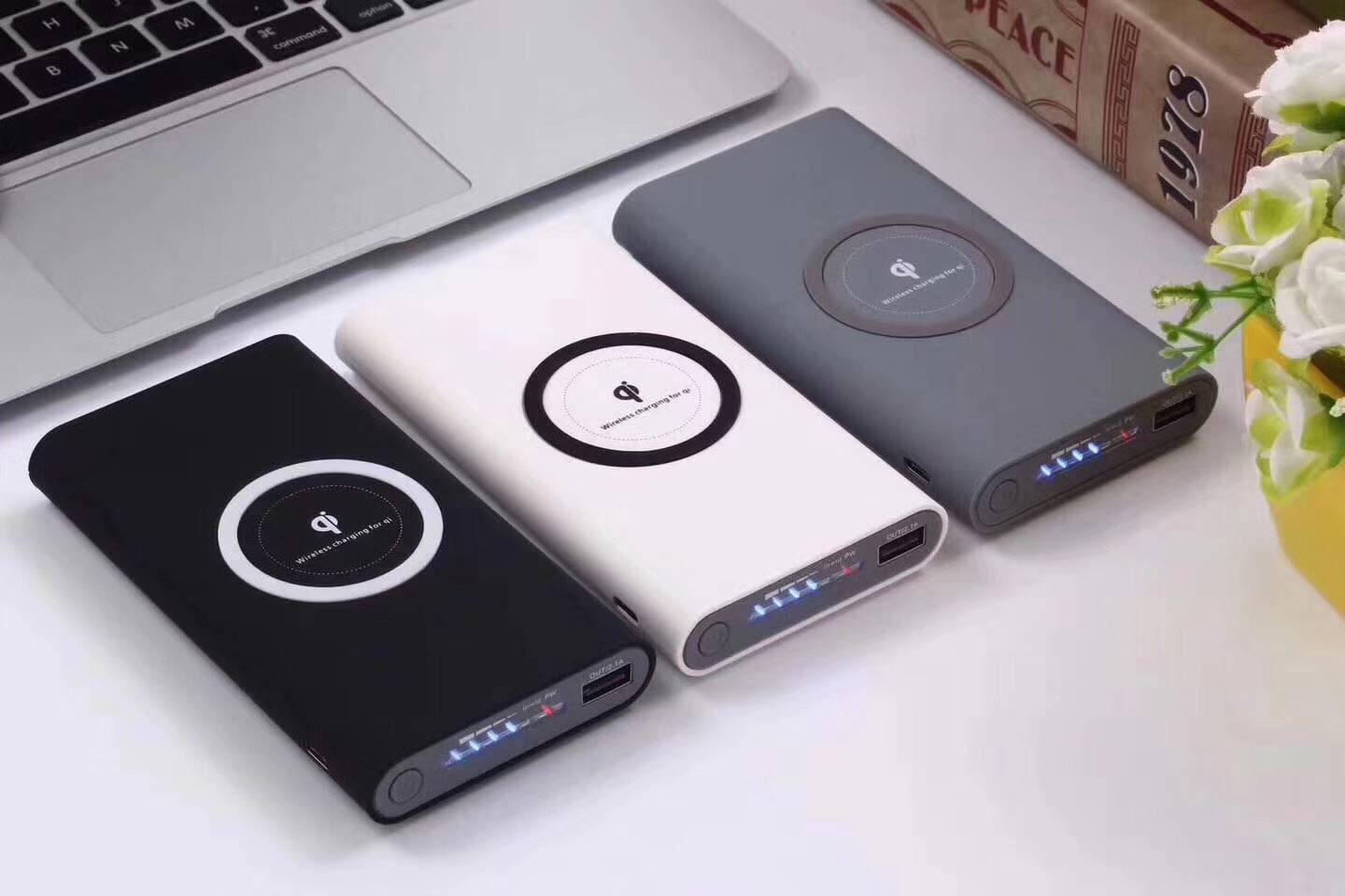 手机无线充电宝_无线充电器和无线充电宝_无线充电宝怎么用