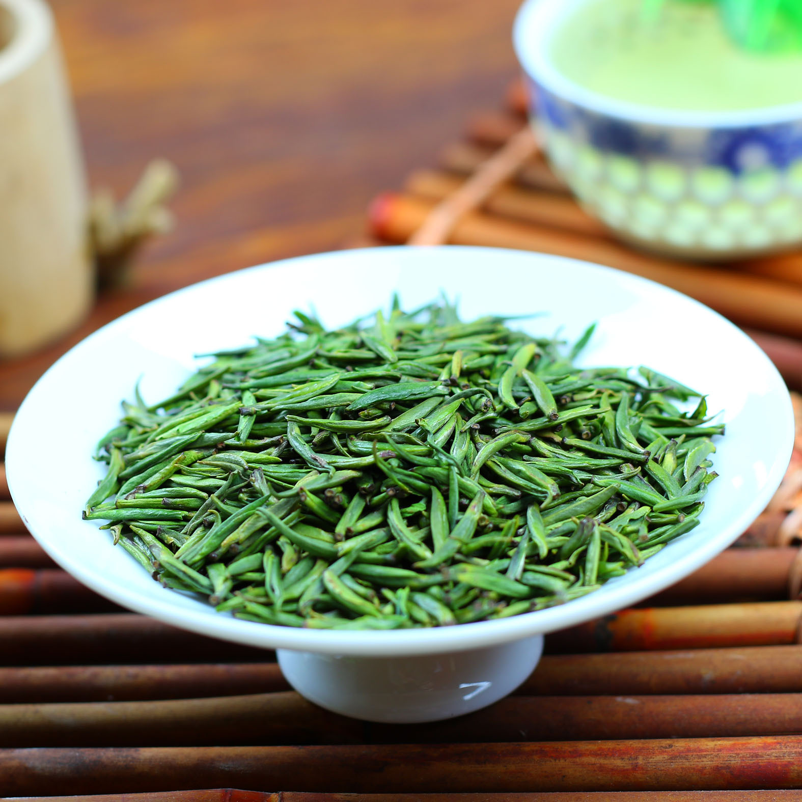 今年新峨眉山云雾绿茶单芽手工精选早春嫩芽雀舌御品竹芽散装称重