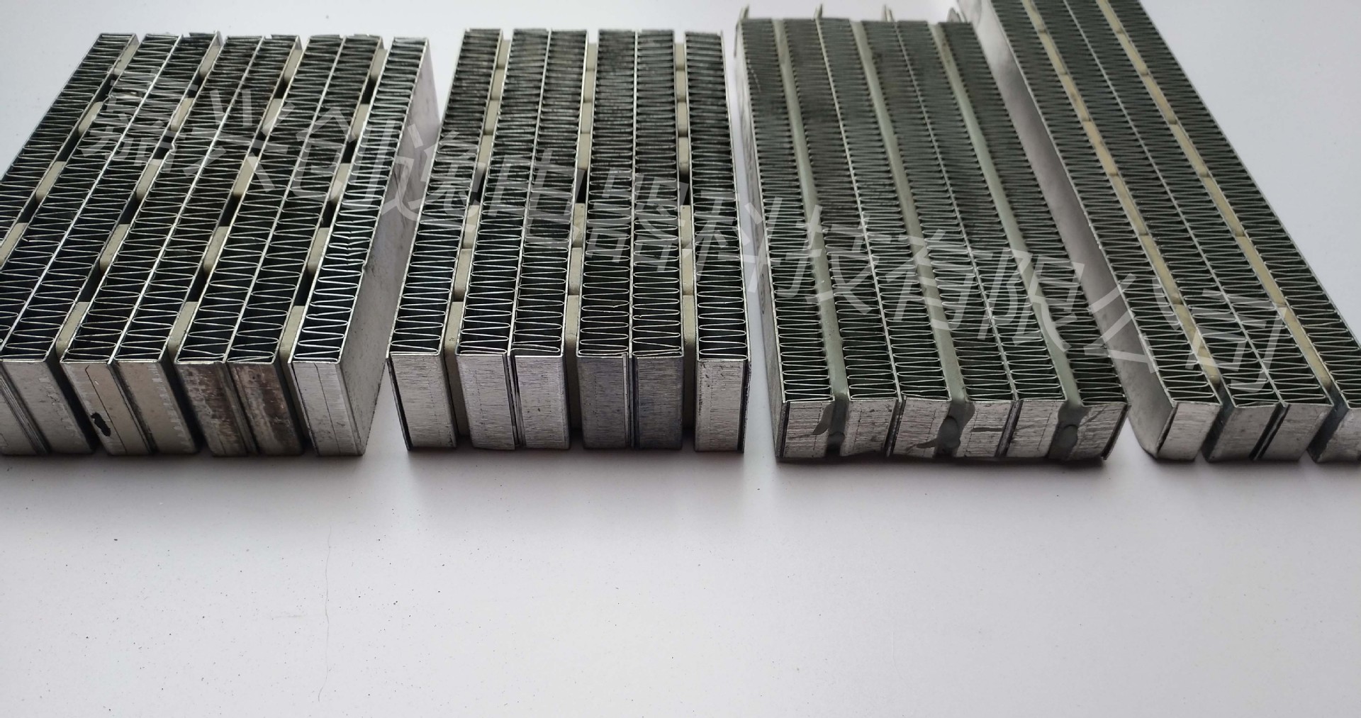 加热片ptc发热片ptc加热器陶瓷加热器陶瓷发热片ptc发热器发热块