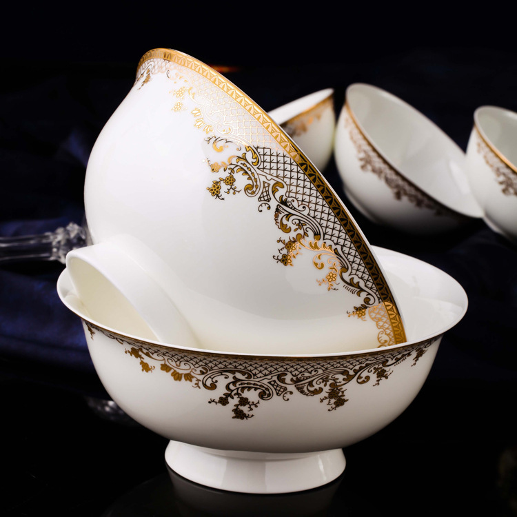 Jingdezhen 60-Head Creative European Gold Ceramic Porcelain Cutlery Set High Bone China Ceramic Dishes and Spoons Customization