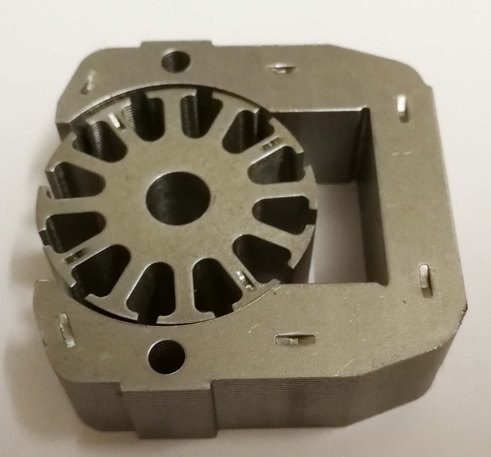 硅钢片来料加工5525 5535 5530打蛋机电机铁芯串激电机定转子芯片