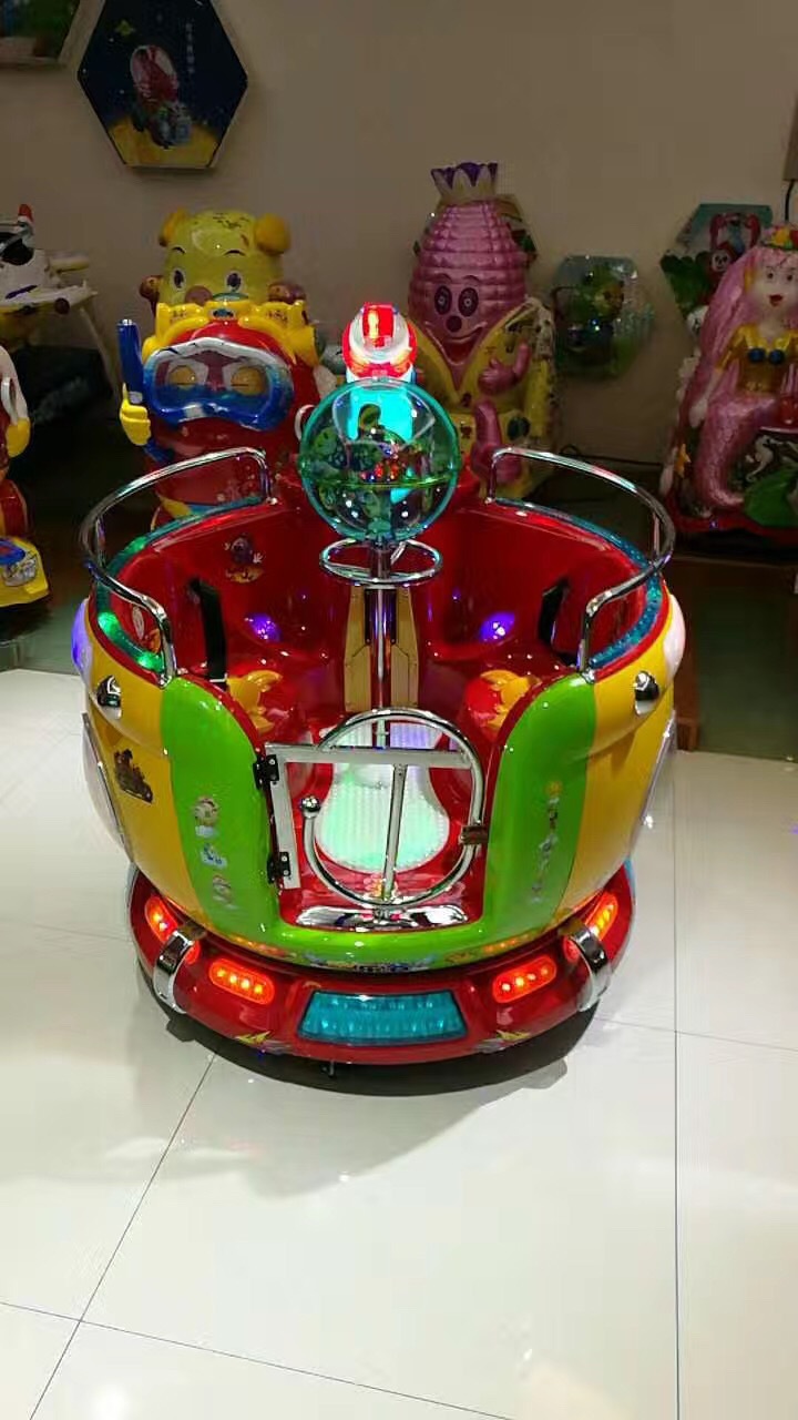 厂家供应俄罗斯转盘儿童投币摇摇车旋转摇摆机可扫码支付出口