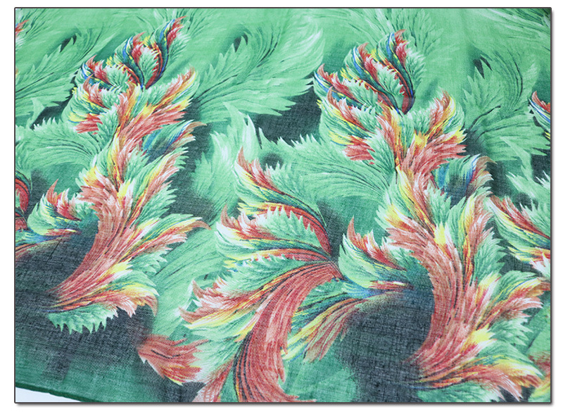 秋冬热销复古民族风围巾女 巴厘纱珊瑚花丝巾 保暖棉麻围巾披肩