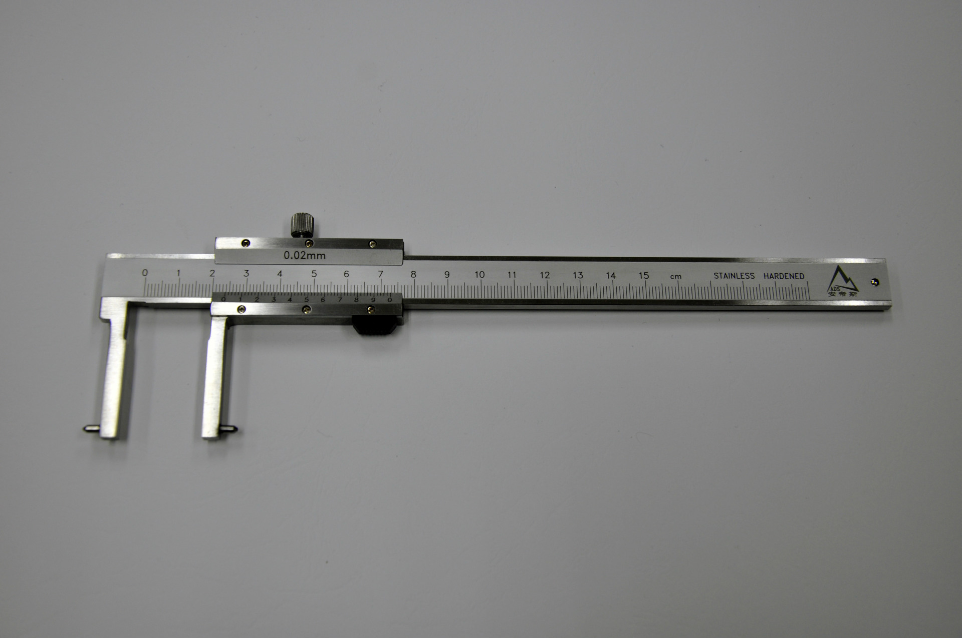 dsc_0084尖头内径游标卡尺