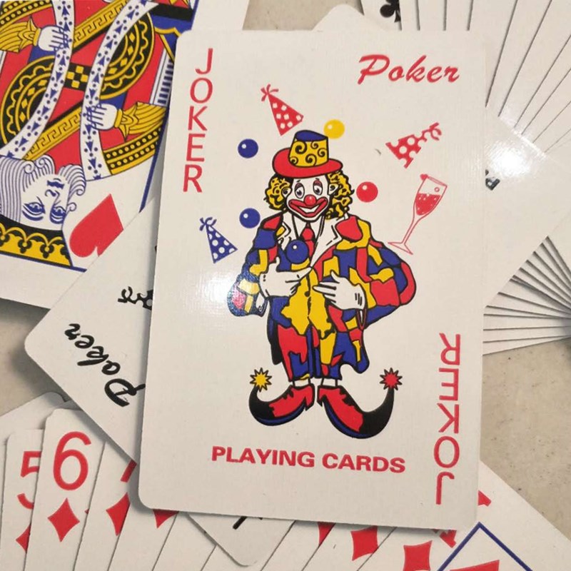 1688 批发 九点皇后扑克牌 香水布纹扑克 娱乐扑克 1*100