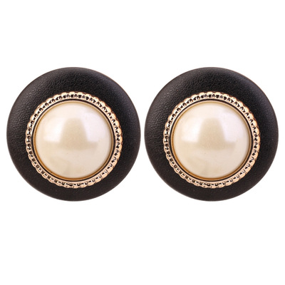 外贸新品 韩版个性简约花呢皮质珍珠大纽扣气质百搭女耳钉 耳饰品